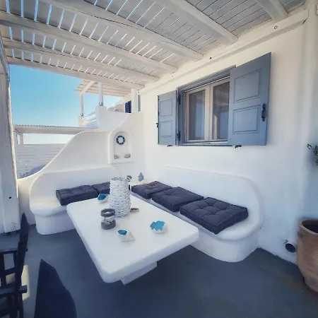 Seaview - Private Pool & Hot Tub Merchia Beach