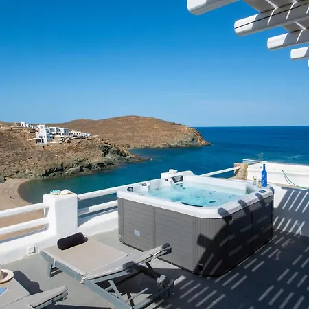 Villa Merhia Seaview - Private Pool & Hot Tub