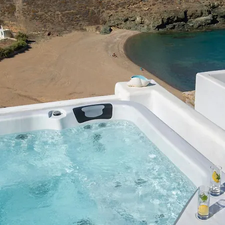 Dom wakacyjny Villa Merhia Seaview - Private Pool & Hot Tub