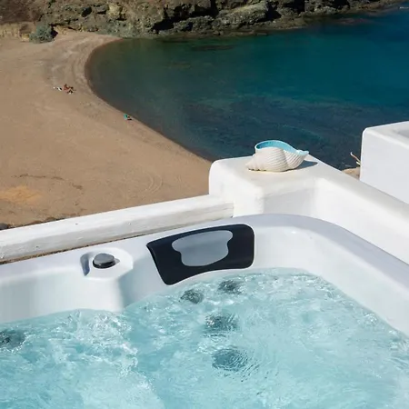 Tatil Evi Seaview - Private Pool & Hot Tub Merchia Beach