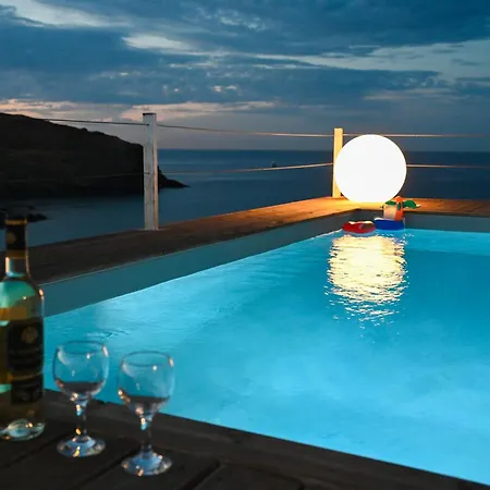 Villa Merhia Seaview - Private Pool & Hot Tub