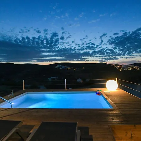 Seaview - Private Pool & Hot Tub * Merchia Beach